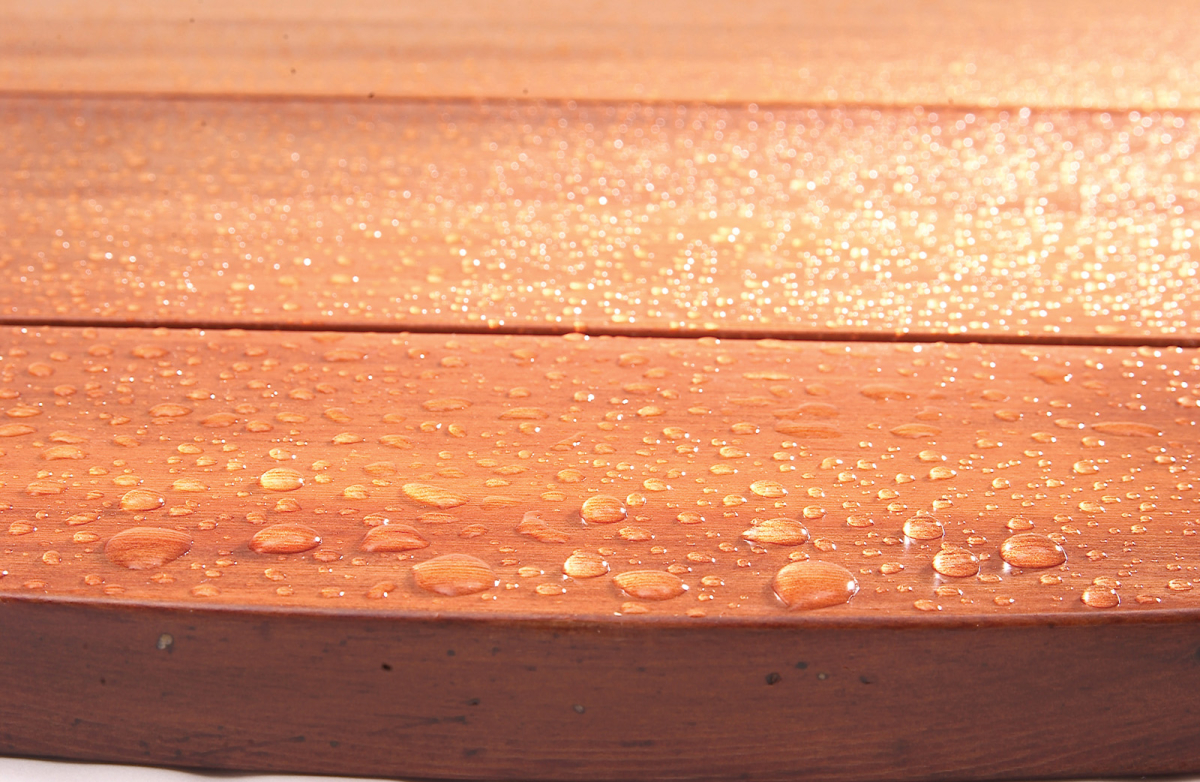 How to Apply Clear Wood Varnish for Outdoor Furniture